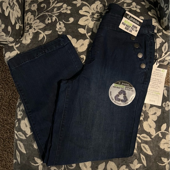 NWT D.Jeans pull on sailor style wide leg jeans - Picture 3 of 5